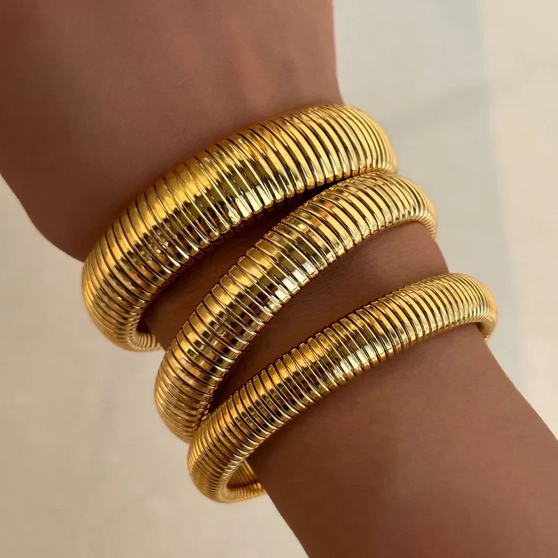 Acier-Inoxydable-Style-IG-De-Base-Couleur-Unie-Bracelet-e1721568568984.jpg